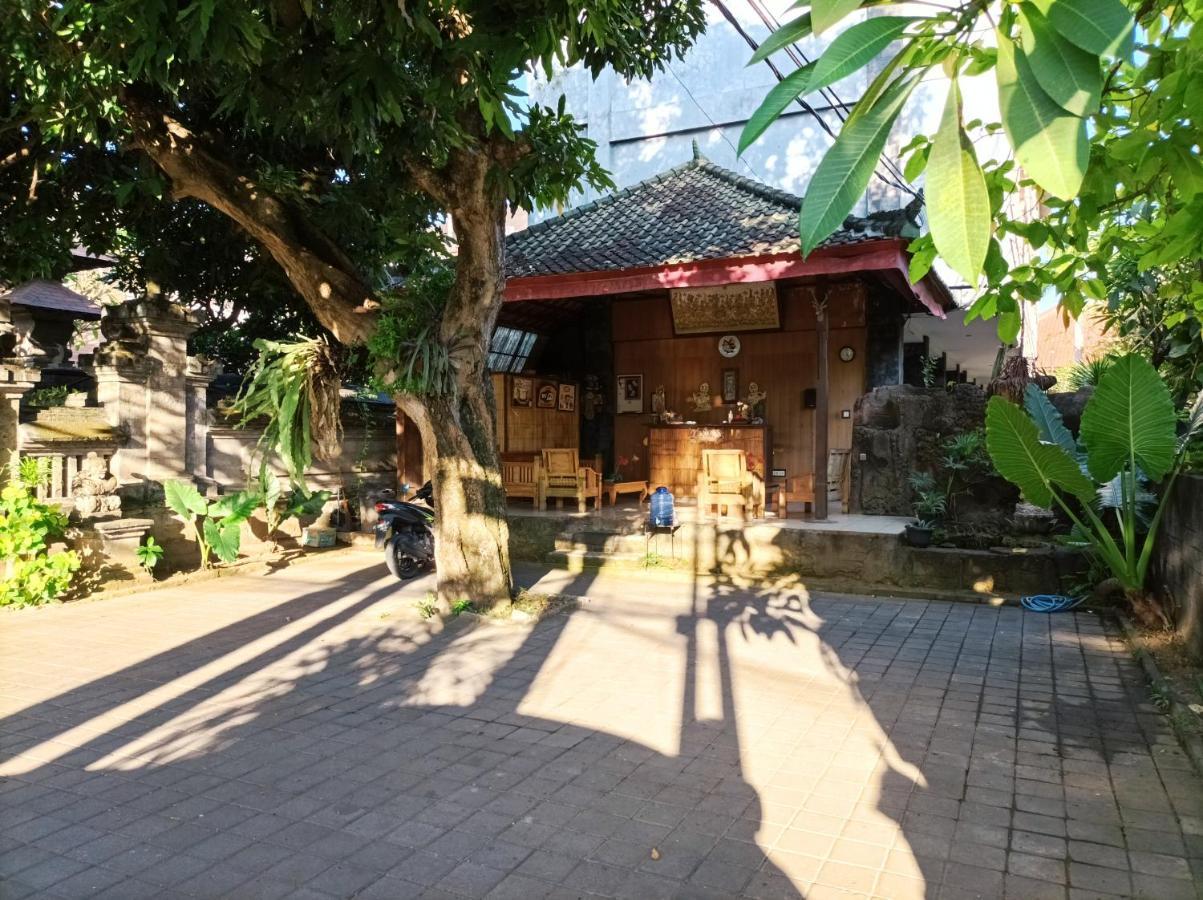 Sapta Petala Hotel Kuta Lombok Exteriör bild