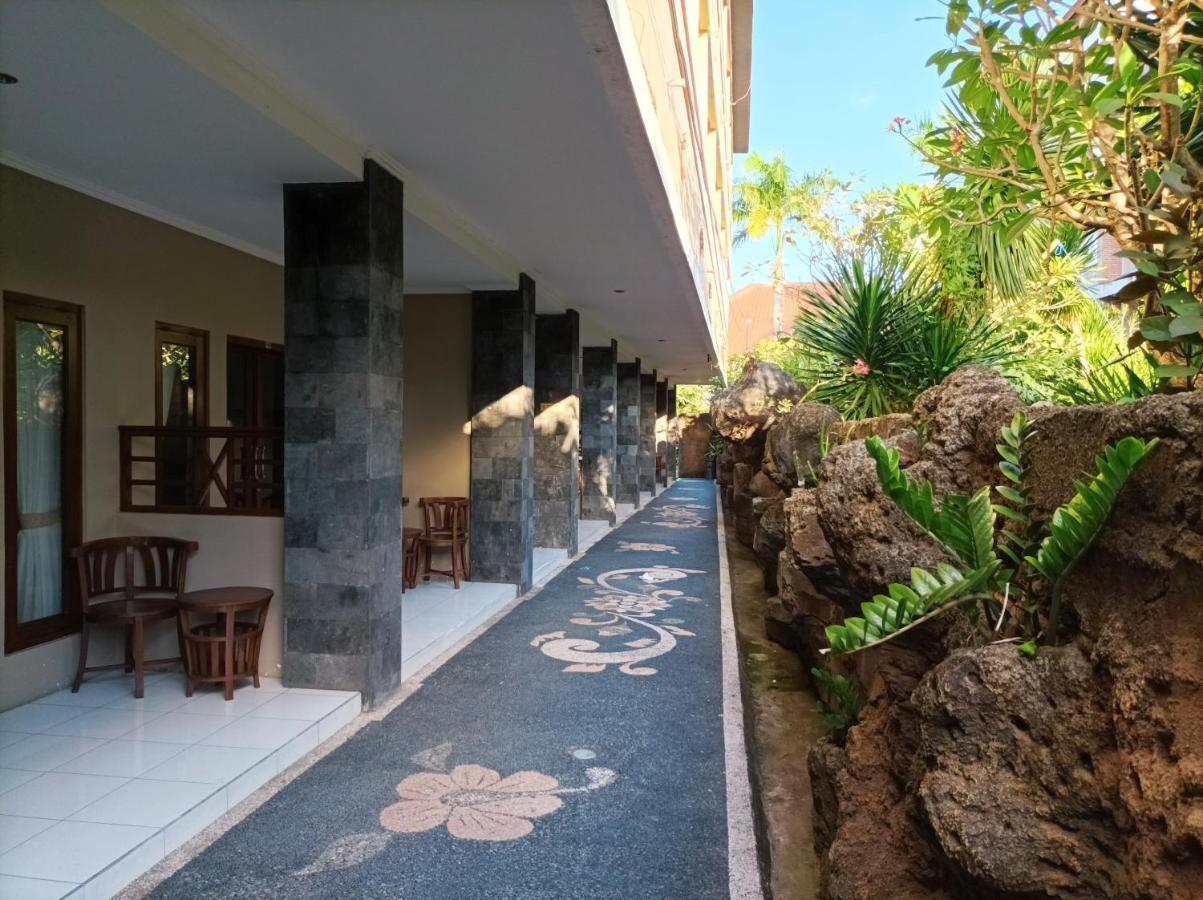 Sapta Petala Hotel Kuta Lombok Exteriör bild