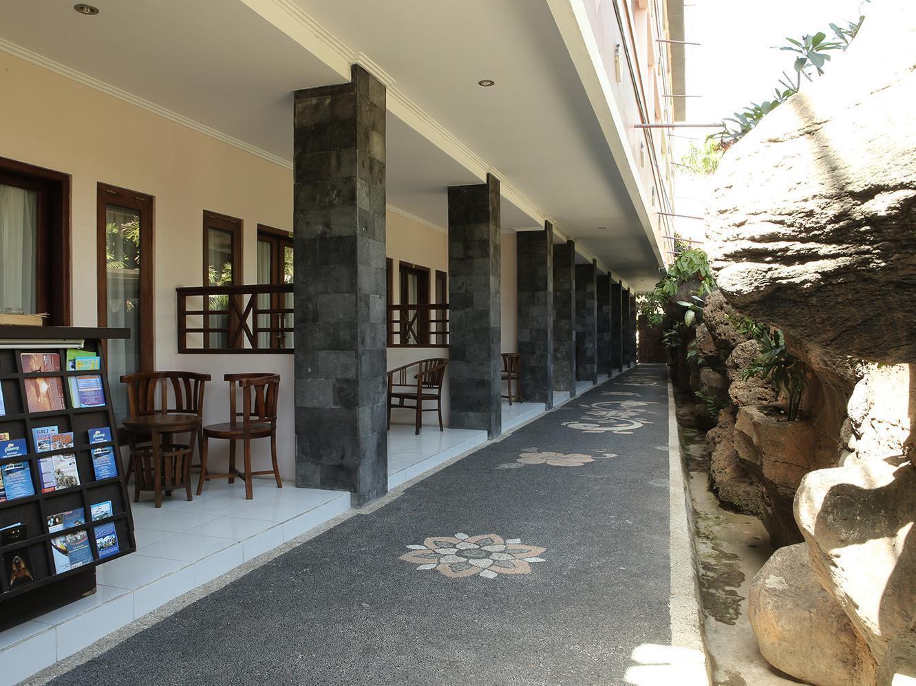 Sapta Petala Hotel Kuta Lombok Exteriör bild
