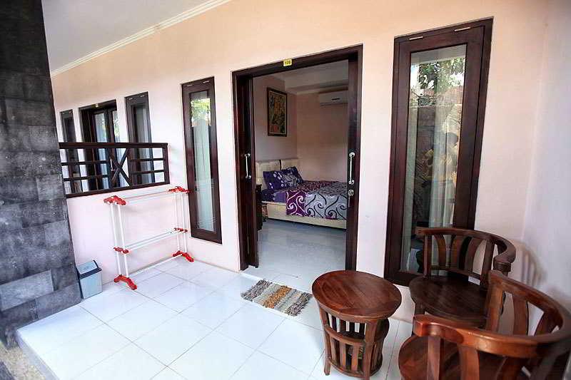 Sapta Petala Hotel Kuta Lombok Exteriör bild